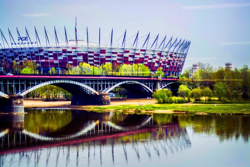 10 NAJWIĘKSZYCH STADIONÓW PIŁKARSKICH W POLSCE. Przeglądaj...