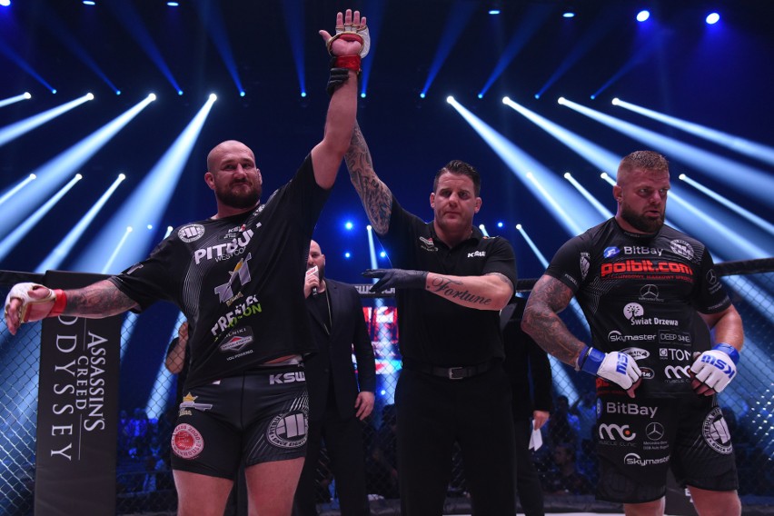 KSW 45. Michał Materla powalczy o pas wagi średniej, tytuł w ciężkiej nie dla Karola Bedorfa