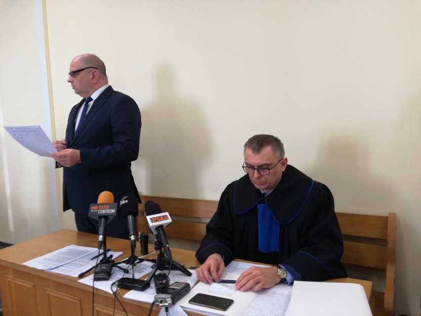Tomasz Pitucha oskarżony o zniesławienie organizatora Marszu Równości w Lublinie. Ruszył proces radnego 