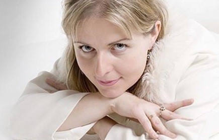 Joanna Ławrynowicz-Just należy do grona najwybitniejszych polskich pianistów
