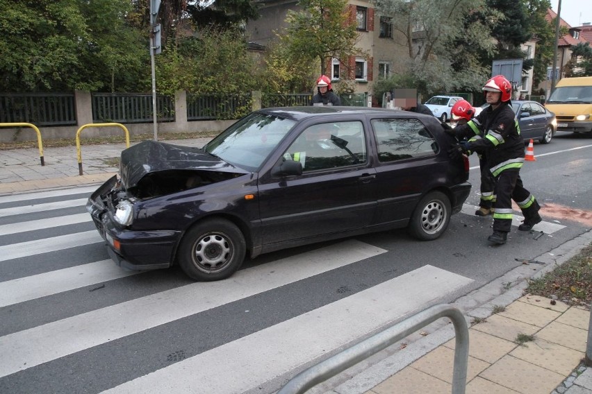 Wypadek na al. Kochanowskiego. Poszkodowane dziecko 