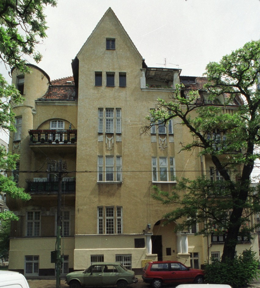W tym domu w Poznaniu przy ulicy Gajowej 4 mieszkała...