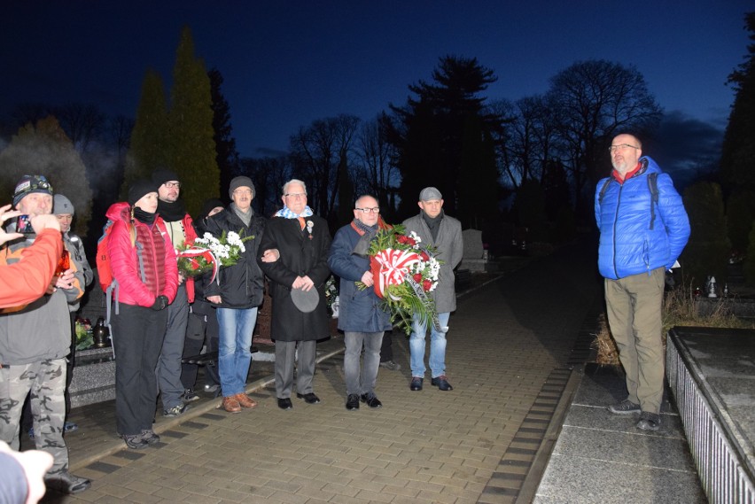 Marsz Pamięci w 75. rocznicę Marszu Śmierci. Z Głuchołaz ruszyli do Gross Rosen