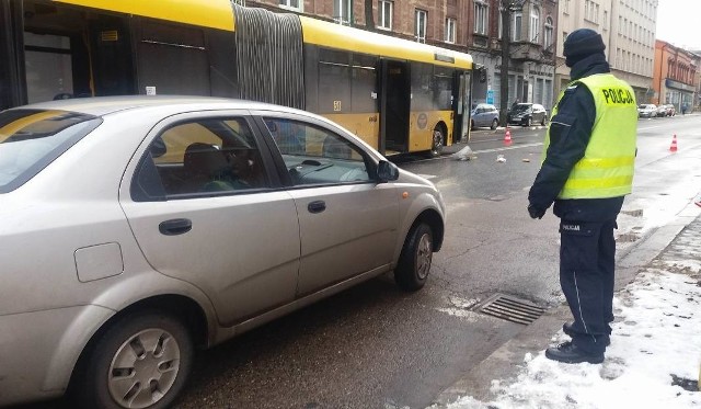 Wypadek w Zabrzu: Autobus potrącił kobietę