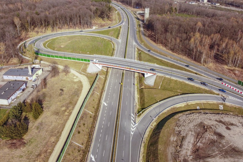 Budowany ma być ok 4-kilometrowy odcinek drogi...