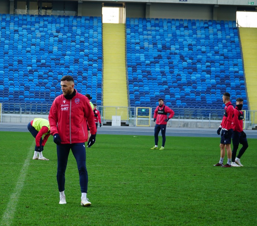 Piłkarze Rakowa Częstochowa trenowali na Stadionie Śląskim...