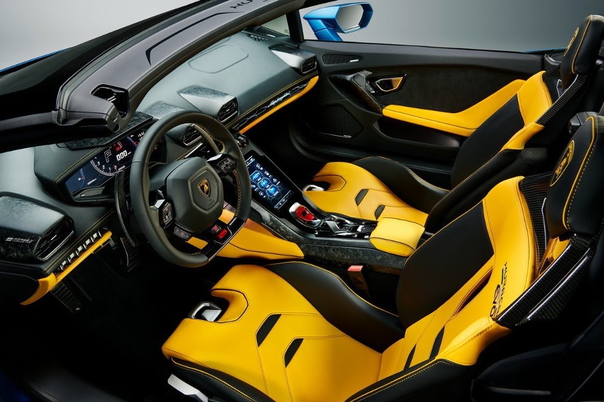 Lamborghini Huracan Evo RWD Spyder...