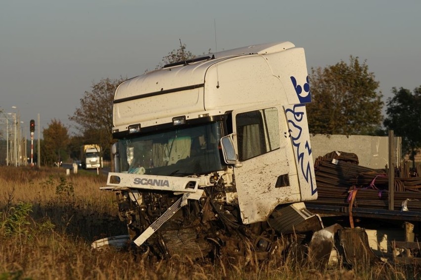 Śmiertelny wypadek na drodze numer 3. Trzy osoby nie żyją 