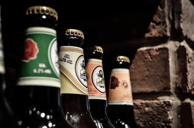 44-letni pracownik jednej z firm na terenie miejscowości Polany miał blisko 2,5 promila alkoholu w organizmie. Grzegorz F. przyznał, że wypił jedno piwo w pracy