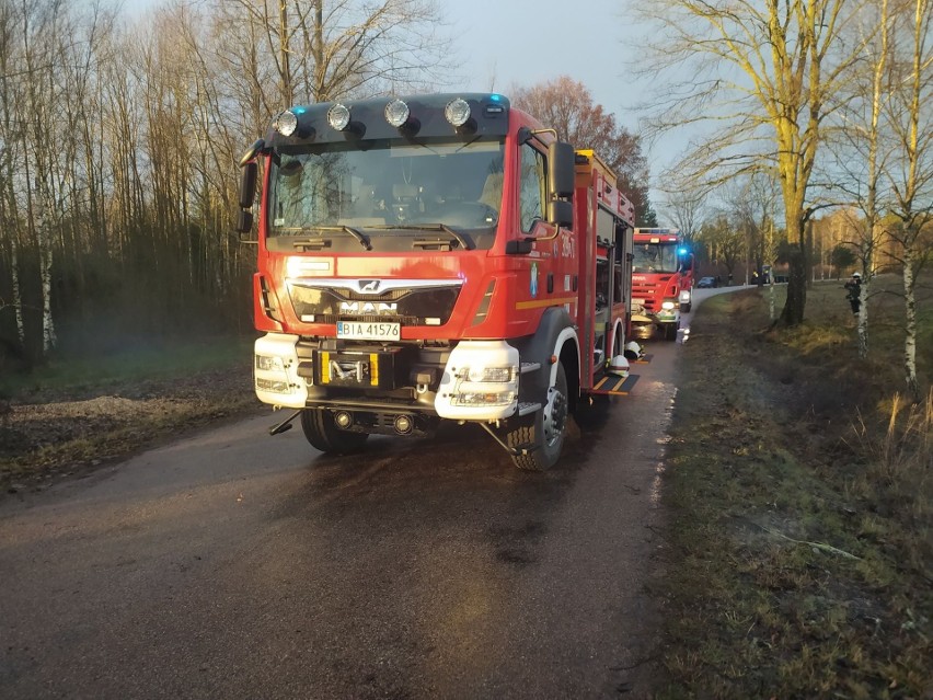 Wypadek na trasie Michałowo - Podozierany. Ford wbił się w betonowy przepust 