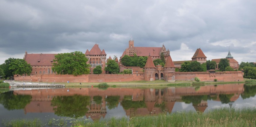 Zamek w Malborku ze Złotą Pinezką od Google'a