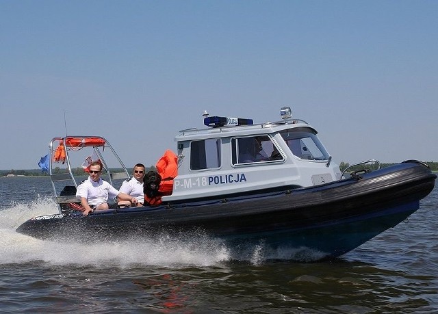 Grupa funkcjonariuszy z Białostockiego Oddziału Prewencji latem wspiera w służbie augustowskich policjantów