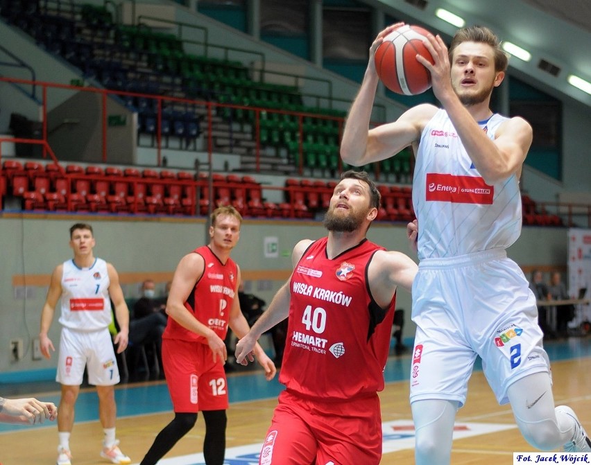 I liga: Energa Kotwica Kołobrzeg - Wisła Chemart Kraków 86:84 [ZDJĘCIA]