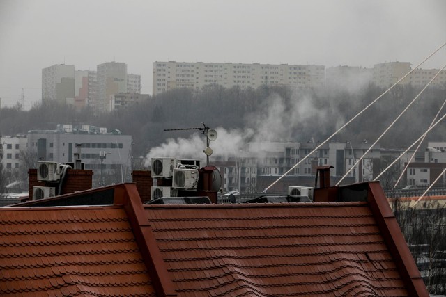 19 marca br. Bydgoskie Centrum Zarządzania Kryzysowego ostrzega przed smogiem na terenie miasta.