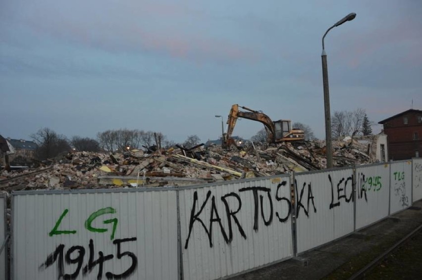 Dworzec kolejowy ww Kartuzach zburzony