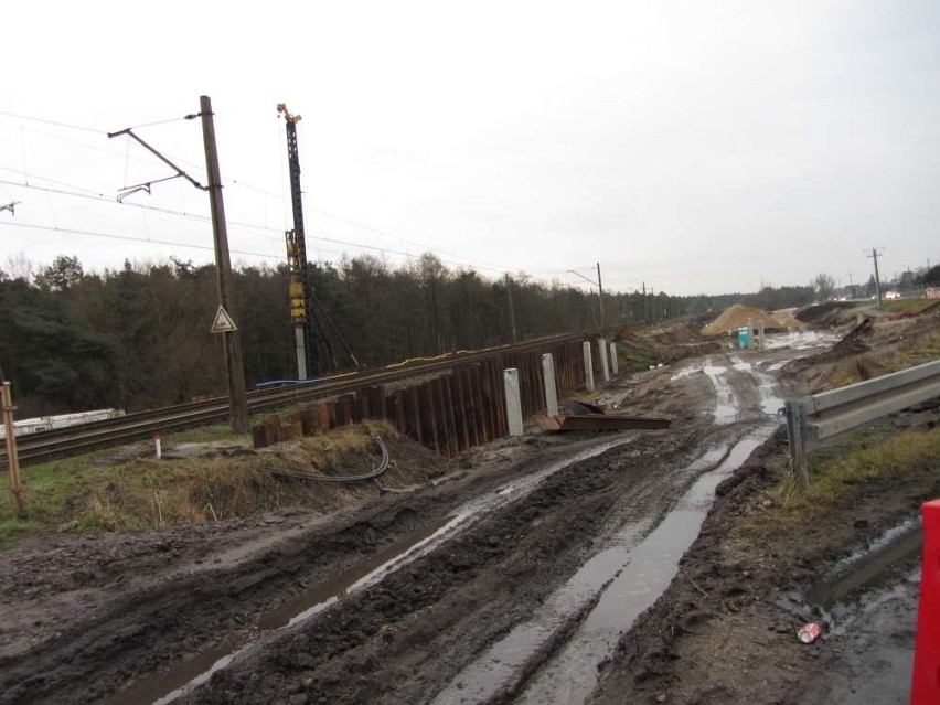 Łęczyca: Remont trasy kolejowej sprawia, że drżą domy