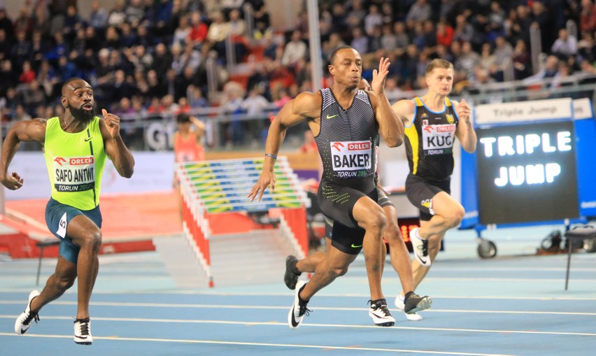 60 m - Ronnie Baker (USA)	- 6.46 - 10.02.2017