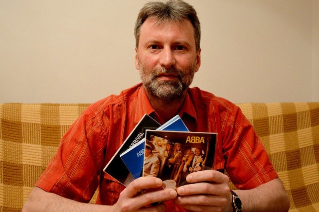 Adam Horodecki słucha bardzo dużo muzyki, zwłaszcza tej starszej. Uwielbia twórczość Anny Jantar i zespołu ABBA.