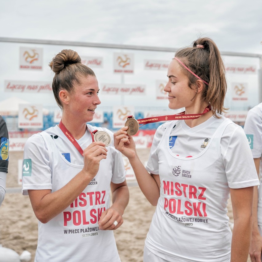 Beach soccer. Sparta Daleszyce w Gdańsku została mistrzem Polski w piłce nożnej plażowej kobiet. Oto nasze mistrzynie. Zobacz zdjęcia