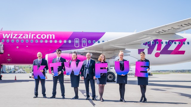 Inauguracyjny lot linii Wizz Air Katowice -Fuerteventura, 25 kwietnia 2015