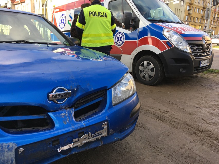 Motorowerzysta potrącony w centrum Szczecinka [zdjęcia]