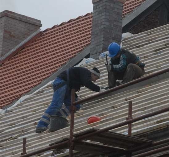 Budynek przy Ludowej 8 jest czwartym przy strzeleckim rynku, który będzie miał nowy dach