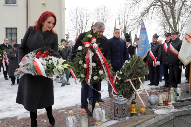 W 2006 r. prokuratorzy z lubelskiego IPN stwierdzili, że ksiądz został zamordowany w wyniku działań SB. Sprawców nie ustalono do dzisiaj. W niedzielę uccziliśmy rocznicę śmierci Stanisława Suchowolca