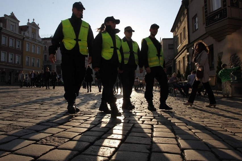 Od środy na Stary Rynek powróciły łączone patrole policji i...