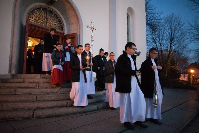 Uroczystość rozpoczęła się „na górce”, w miejscu, gdzie według tradycji nauczał św. Wojciech.