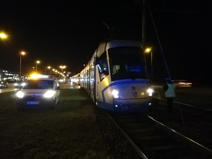 Awaria tramwaju na Lotniczej. Duże utrudnienia dla pasażerów