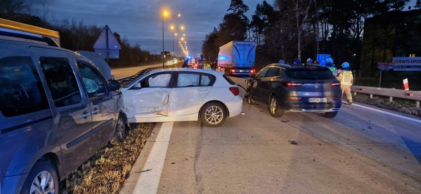 Wypadek na 55. kilometrze autostrady A4 na Dolnym Śląsku...