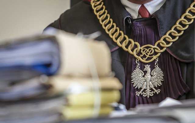 Sąd Okręgowy w Szczecinie skazał oskarżonych na kary łączne od 2 lat i 8 miesięcy do 13 lat pozbawienia wolności