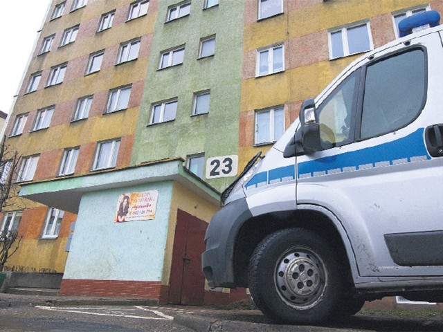 W Koszalinie przy ul. Wańkowicza w Koszalinie została zamordowana kobieta.
