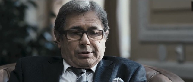 Janusz Gajos gra główną rolę w filmie "Układ zamknięty".