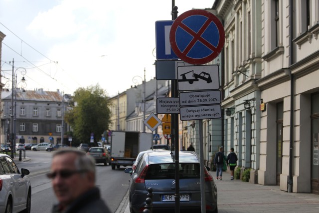 Znaki dotyczące zmian w strefie pojawiły się m.in. na ul. Limanowskiego