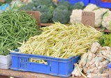 Aktualne ceny warzyw i owoców na targowisku Korej w Radomiu. Zobacz!
