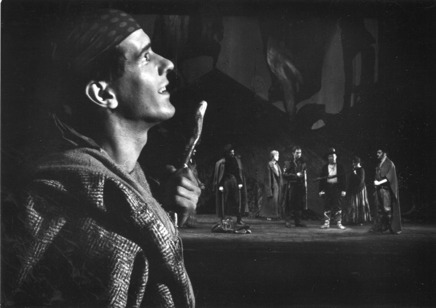 "Komu bije dzwon",1964, reż. Jerzy Goliński