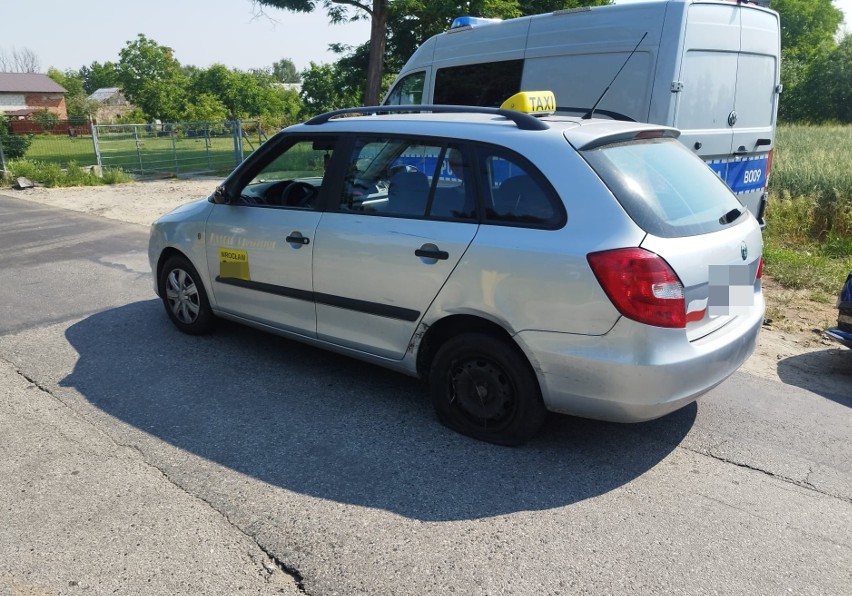 20.06.2023 r. Kolizja taksówki z samochodem osobowym na ul....