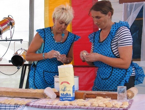 Drużyna z Rożubowic zwyciężyła w tegorocznym konkursie lepienia pierogów.