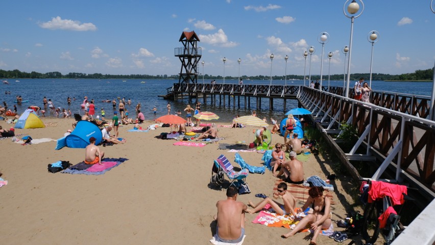 Zagłębiacy i nie tylko spędzają czas nad Pogorią III....