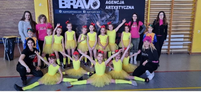 Z całym workiem medali i pucharów wróciły dziewczęta z Active Kids Słupsk z XVI Festiwalu Tańca Nowoczesnego w Łebie. To już kolejne sukcesy, którymi mogą pochwalić się dziewczyny. 