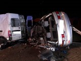 Tragedia na drodze Ruda – Radomyśl Wielki. 18-latek nie żyje, dwóch pasażerów zostało rannych