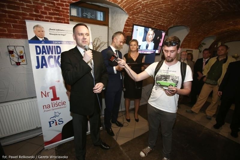 Wrocław: PiS czeka na oficjalne wyniki. Ujazdowski liczy na mandat