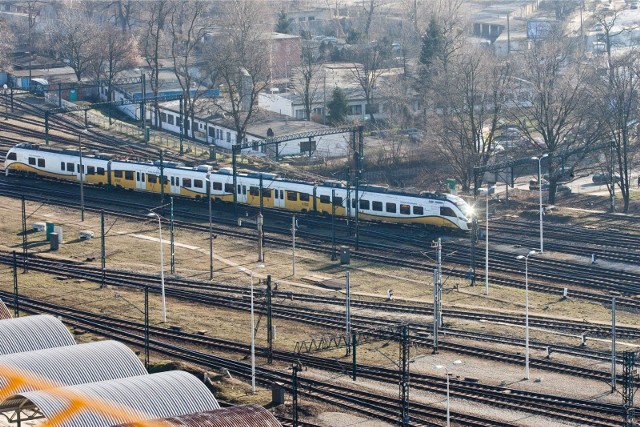Pociągi transgraniczne zostały wstrzymane od 28 grudnia 2020 roku. Zmiany miały związek z sytuacją epidemiczną