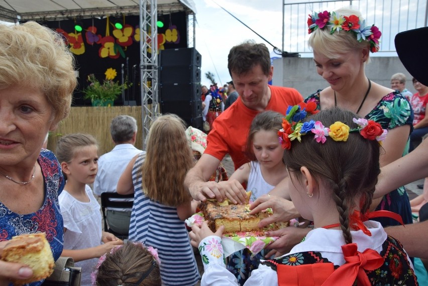 Festiwal Godki 2018. Znamy wyniki konkursów na najlepszych gawędziarzy, tancerzy, śpiewaków [NOWE ZDJĘCIA]