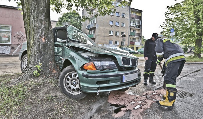 Na nic apele policji i wypadki spowodowane przez pijanych...