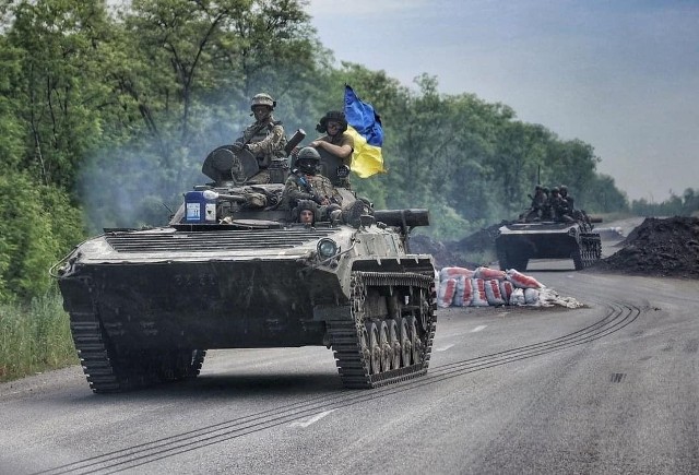 Poprzedni pakiet amerykańskiej pomocy dla Ukrainy miał wartość 1 mld dolarów i został podpisany przez Bidena 8 sierpnia. (zdjęcie ilustracyjne)