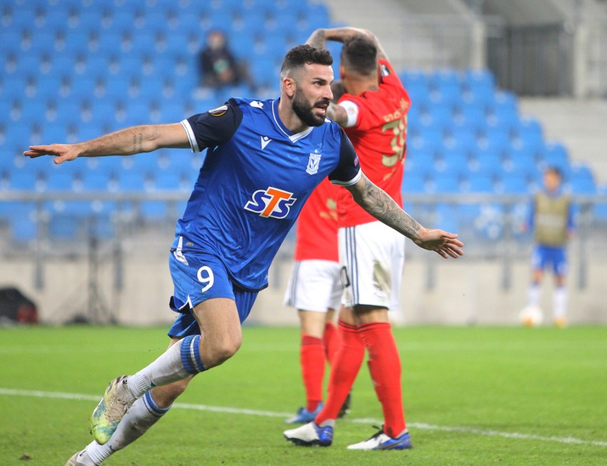 Lech Poznań - Benfica Lizbona 2:4. Kolejorz poszedł na...