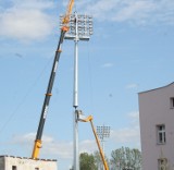 Stadion w Chojnicach ma sztuczne oświetlenie [zobacz zdjęcia]