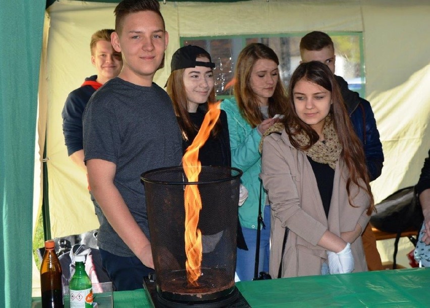 Wawrzyńce, konkurs i prezentacje  naukowe na V Festiwalu Nauki w Starachowicach  